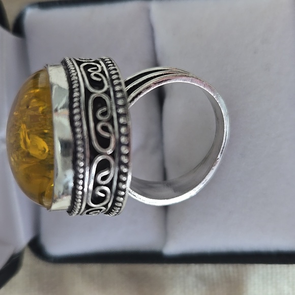 NWT Authentic Amber gorgeous ring.925° - Picture 3 of 8